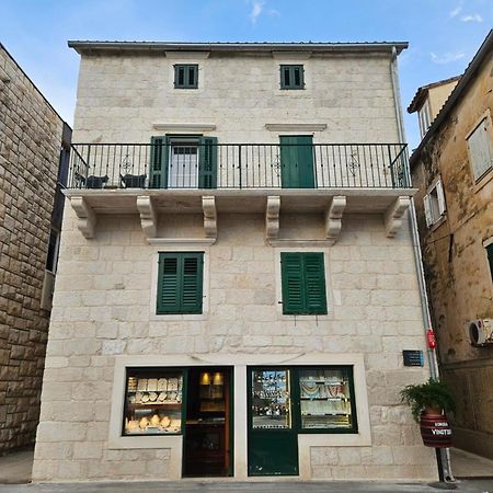 Apartman Eli Supetar Exterior photo